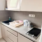 Apartment Hunor Jazminvirag