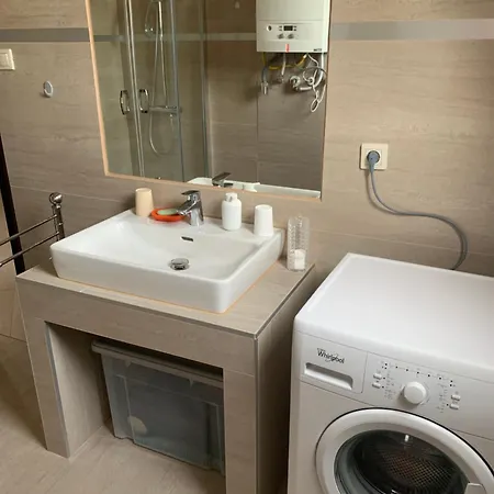 Apartment Hunor Jazminvirag