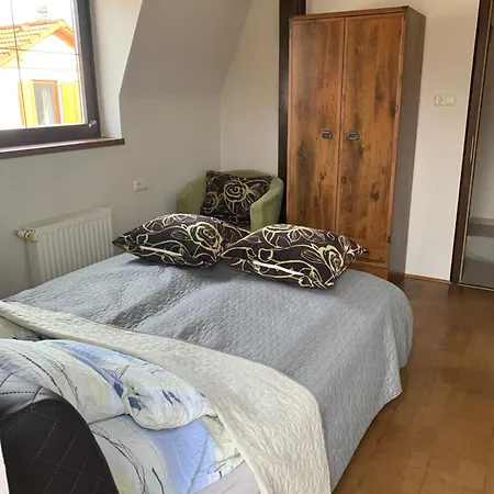 Hunor Jazminvirag Apartment *