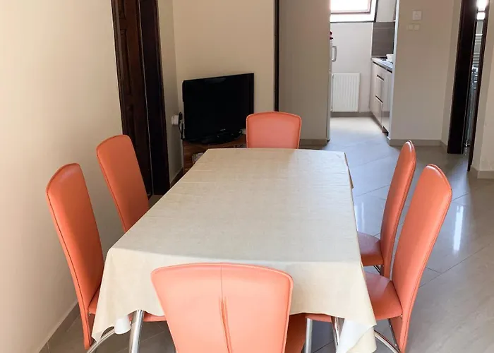 Apartment Hunor Jazminvirag *