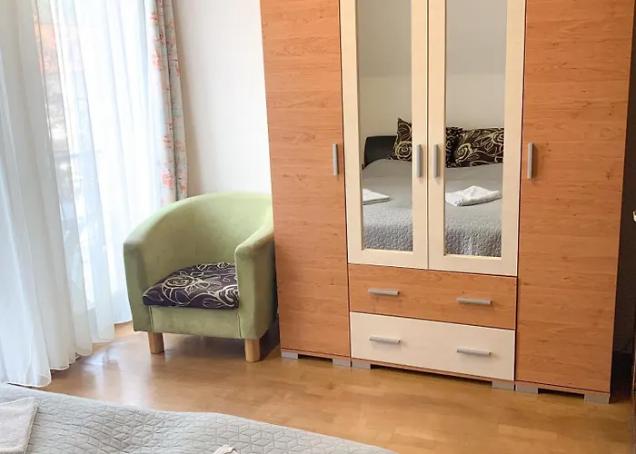 Hunor Jazminvirag Apartment *